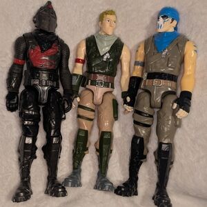 Action Figure Set - Black, Green, and Gray